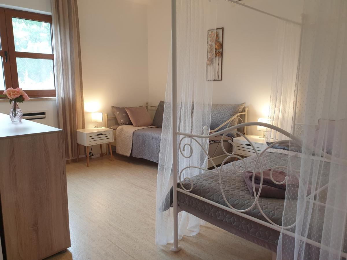 Divšići Villa Valeria מראה חיצוני תמונה